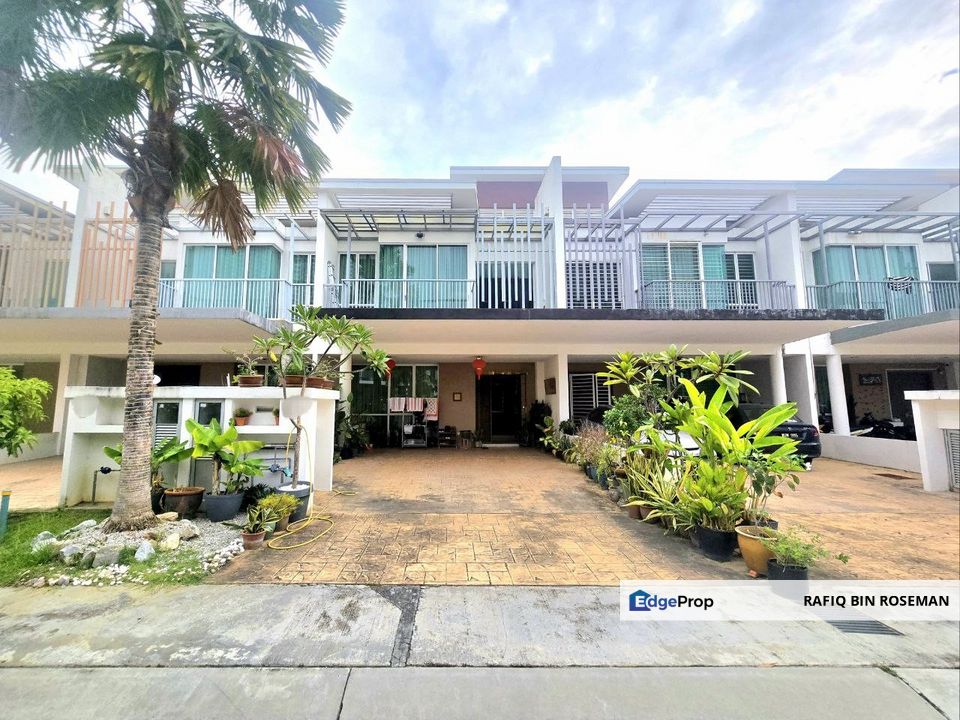 Double Storey Superlink Cassia Garden Residence Cyberjaya, Selangor, Cyberjaya