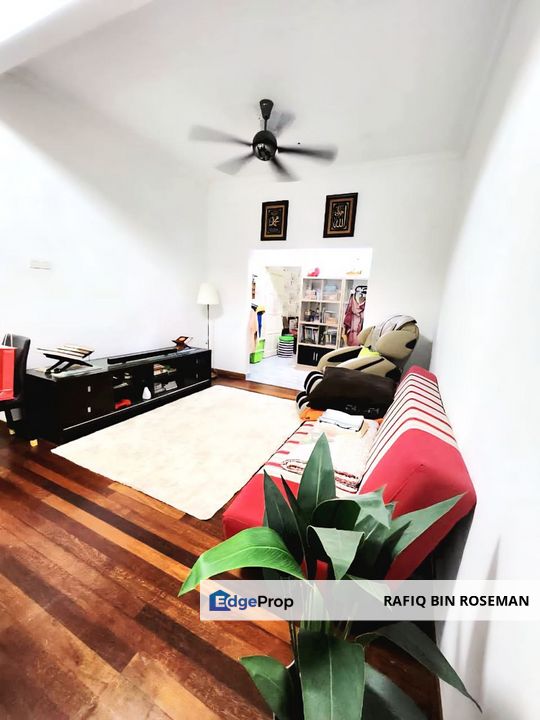 Semi D Double Storey Bandar Tasik Kesuma Semenyih, Selangor, Semenyih