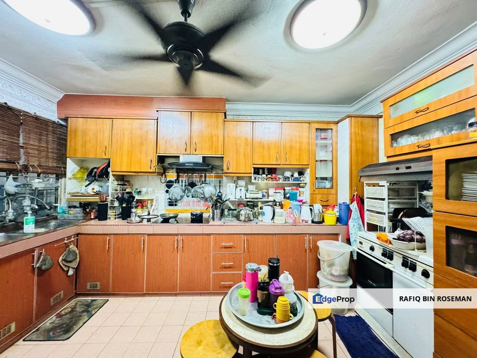 Double Storey Bungalow Kampung Nakhoda Kiri Selayang Batu Caves, Selangor, Batu Caves 