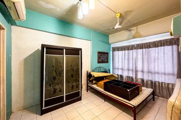 Vista Millennium Condominiums