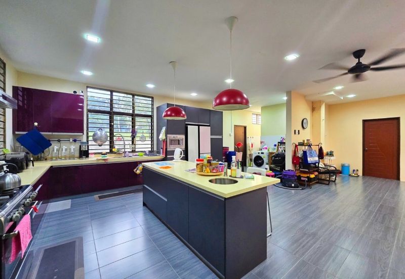 SU3 @ Bandar Saujana Utama