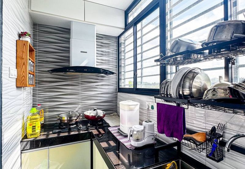 Suria Mewah Residensi