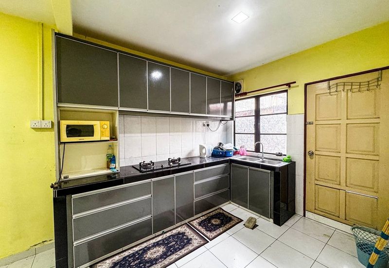 Kampung Melayu Subang