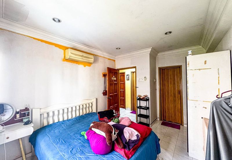 Bayu Tasik Condominium