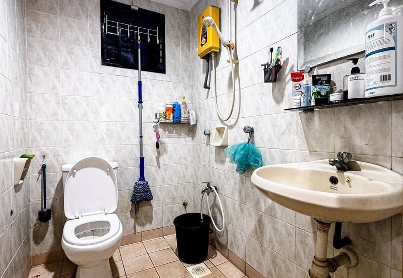 Bayu Tasik Condominium