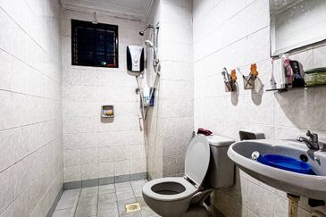 Bayu Tasik Condominium