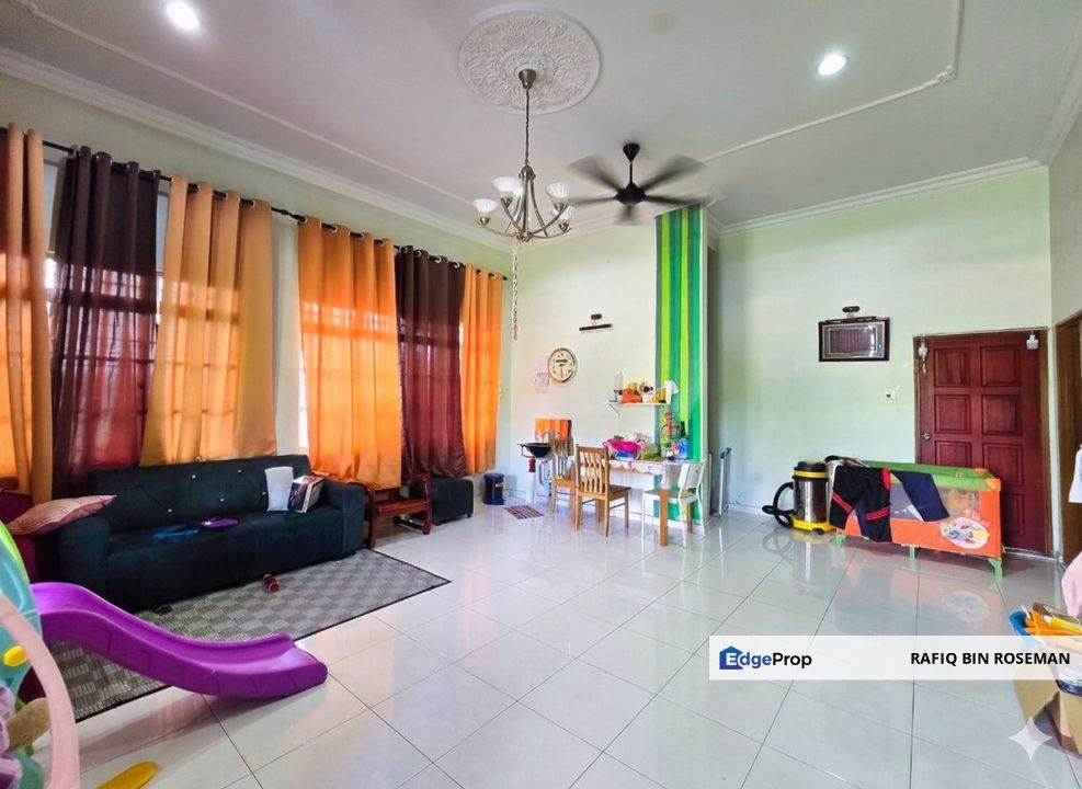 Single Storey Bungalow Kampung Melayu Seri Kundang Rawang, Selangor, Rawang