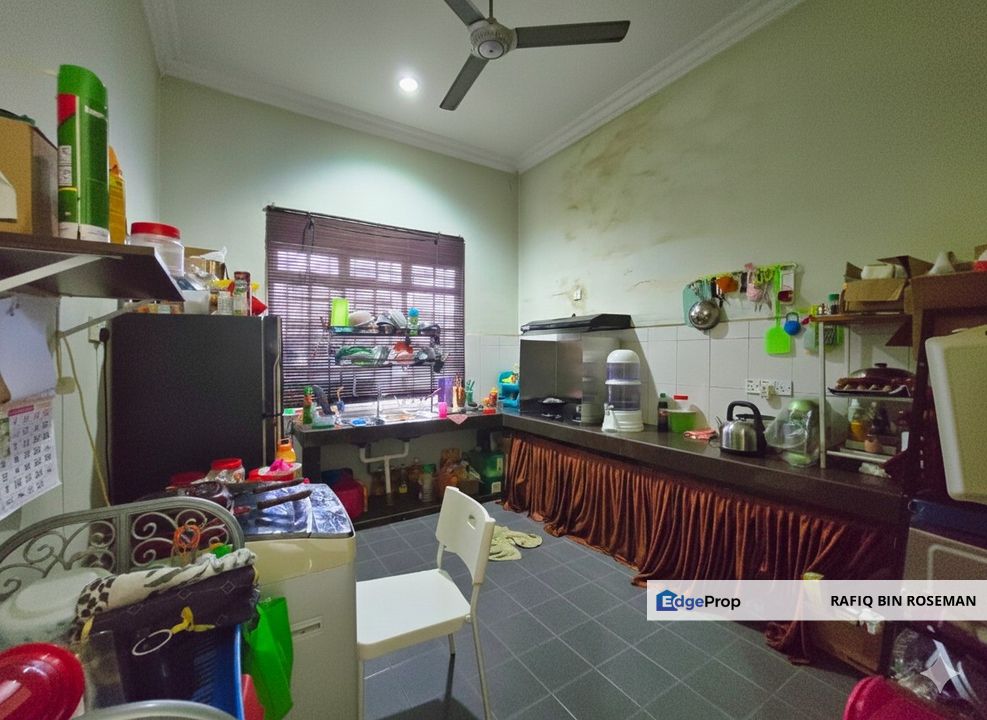 Single Storey Bungalow Kampung Melayu Seri Kundang Rawang, Selangor, Rawang