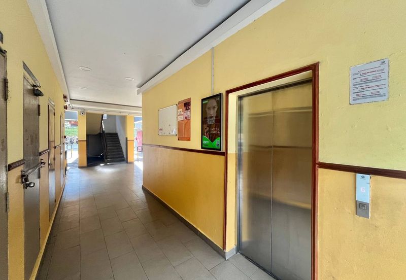 Pangsapuri Seri Intan