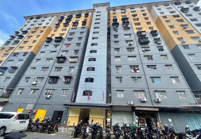 Pangsapuri Seri Intan