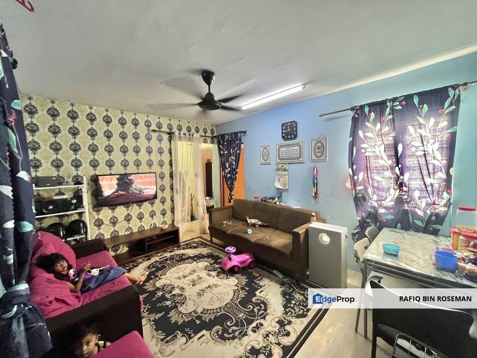 Pangsapuri Seri Intan Jalan Lembah Jaya Ampang, Selangor, Ampang