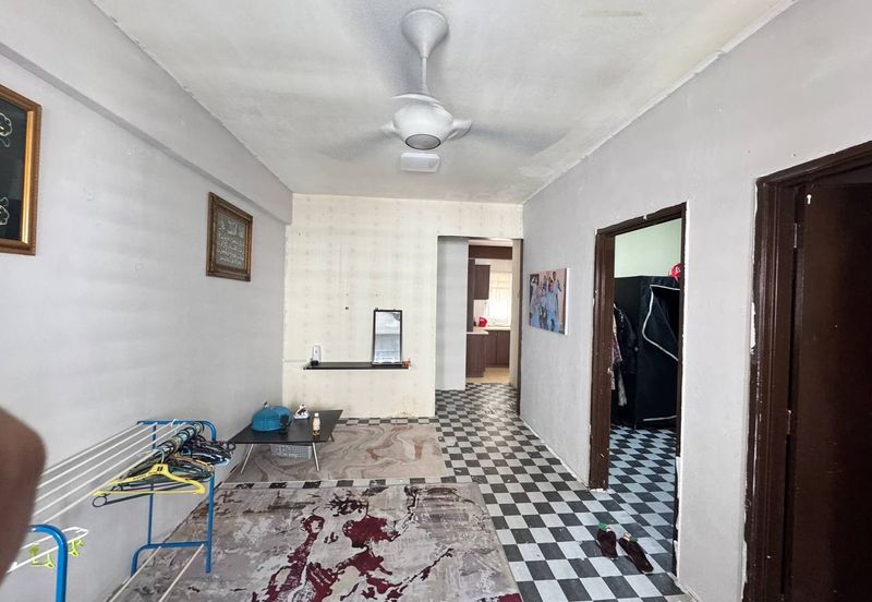 Bandar Tasik Selatan Low Cost Flat