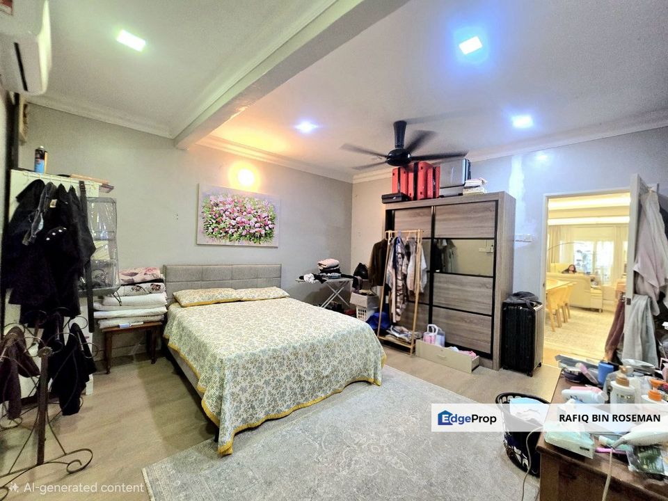 Double Storey Jalan Suadamai Bandar Tun Hussein Onn Cheras Selangor, Selangor, Cheras