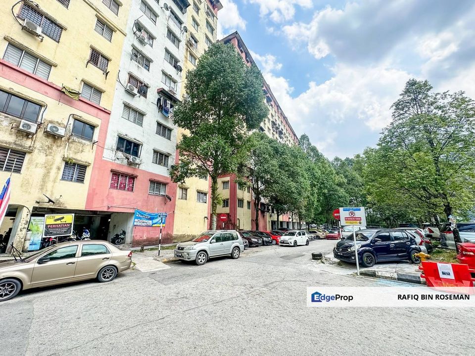 Pangsapuri Segar Ria Taman Bukit Segar Cheras, Selangor, Cheras