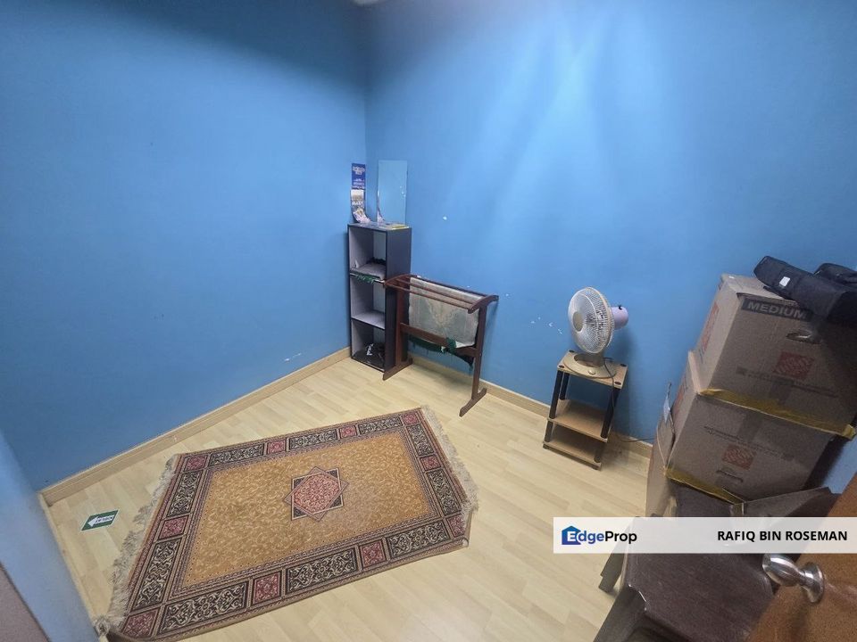 Shoplot Office Double Storey Seksyen 3 Bandar Baru Bangi, Selangor, Bangi