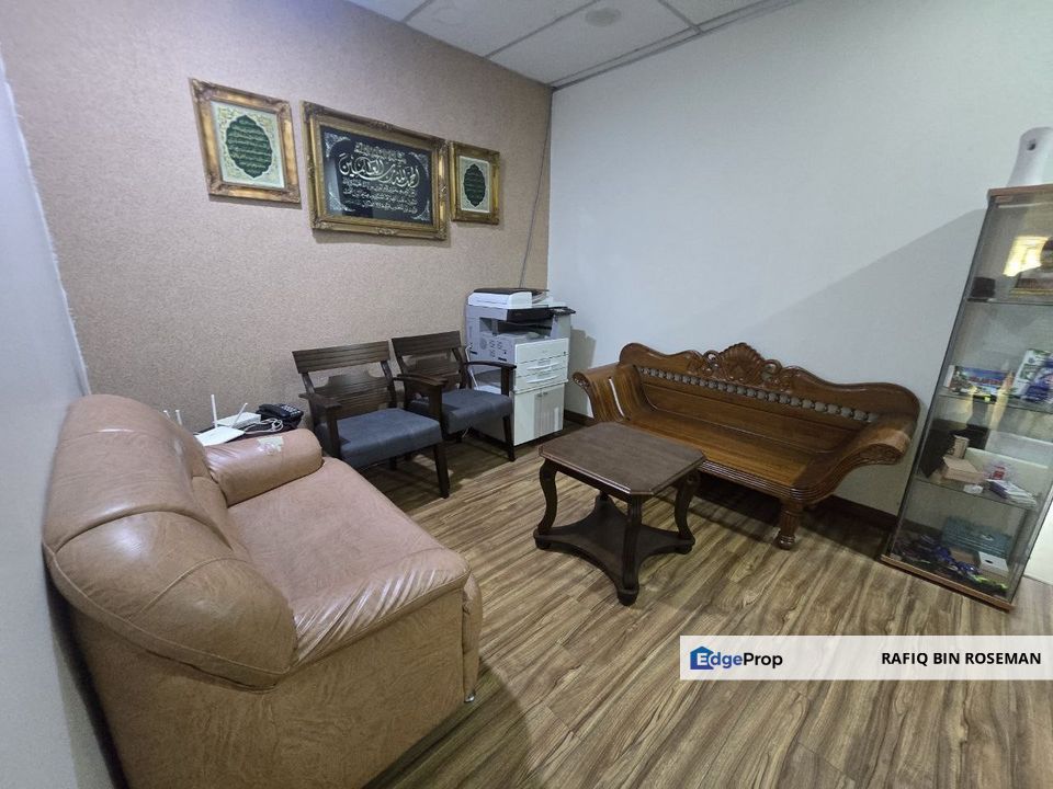 Shoplot Office Double Storey Seksyen 3 Bandar Baru Bangi, Selangor, Bangi