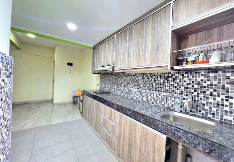 Apartment Desa Tasik
