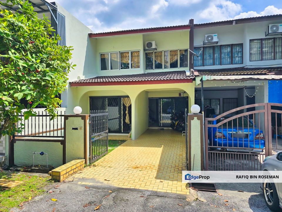 Double Storey Taman Cempaka Ampang Facing Open, Selangor, Ampang