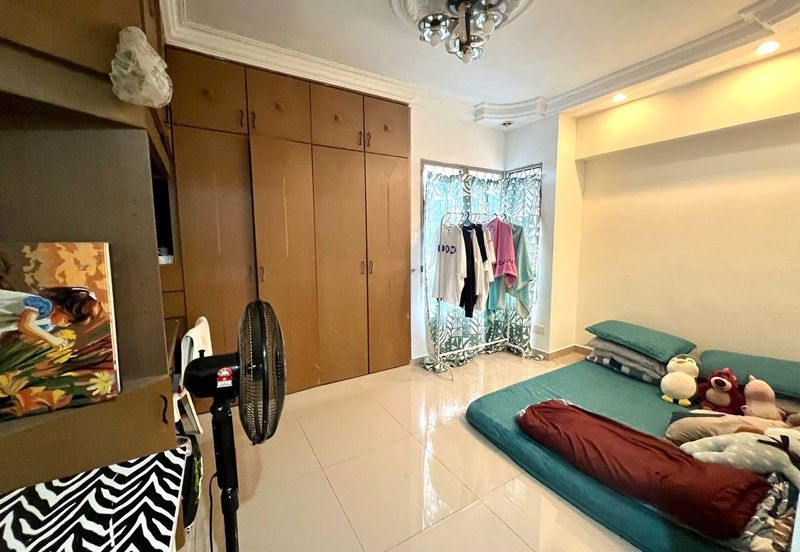 Le Jardine Condominium