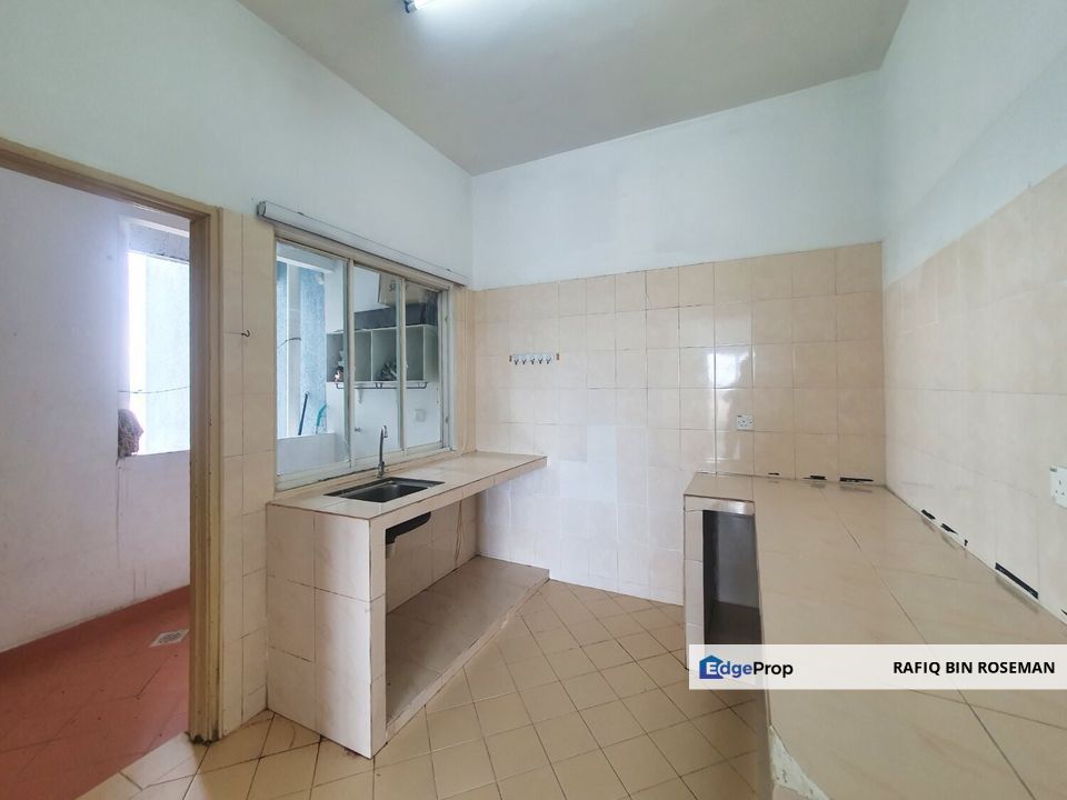 Desa Impiana Condominium Puchong Prima, Selangor, Puchong