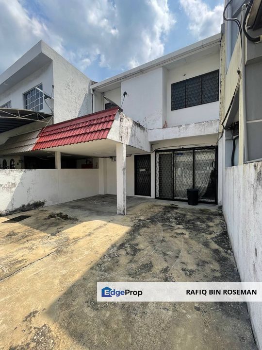 Double Storey Taman Putra Ampang, Selangor, Ampang