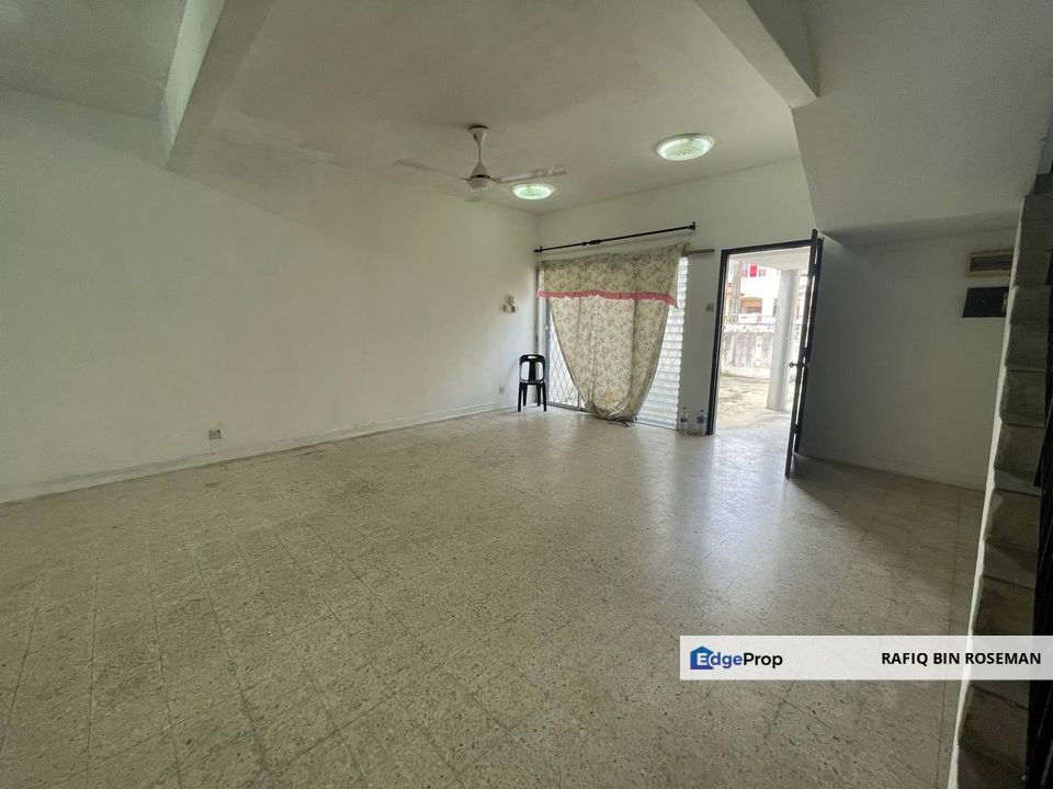 Double Storey Taman Putra Ampang, Selangor, Ampang