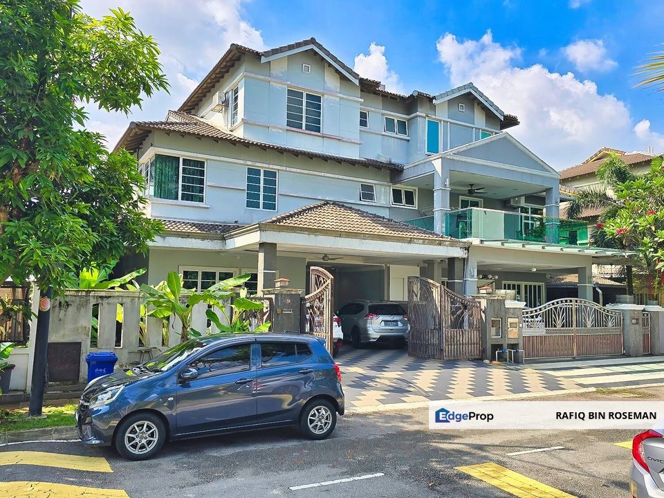 Semi D Facing Open 2.5 Storey Taman Subang Alam Seksyen 27 Shah Alam, Selangor, Shah Alam