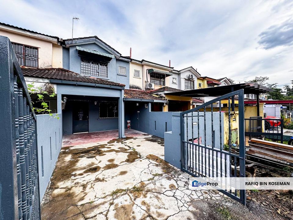 Double Storey Blok 28 Bandar Tasik Puteri, Selangor, Rawang