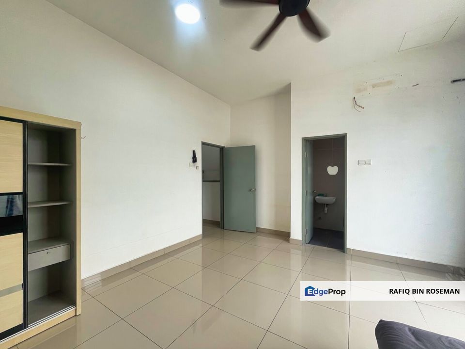 Double Storey Taman Impian Sutera 3 Seksyen 30 Shah Alam, Selangor, Shah Alam