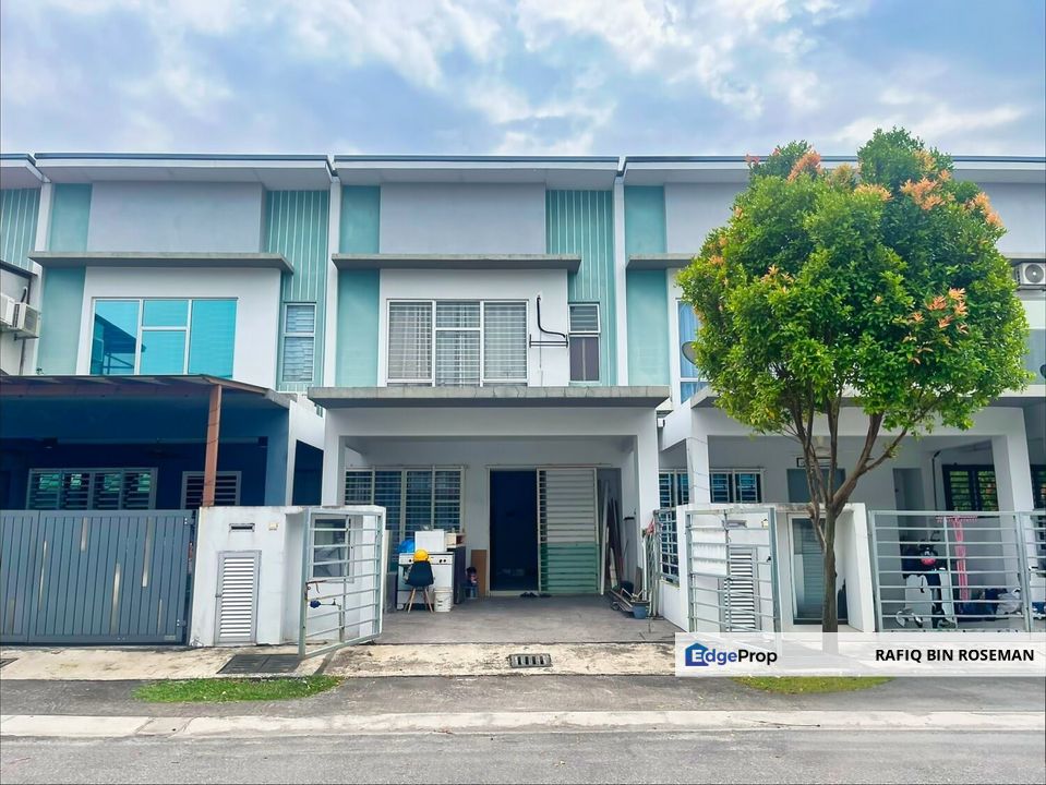Double Storey Taman Impian Sutera 3 Seksyen 30 Shah Alam, Selangor, Shah Alam