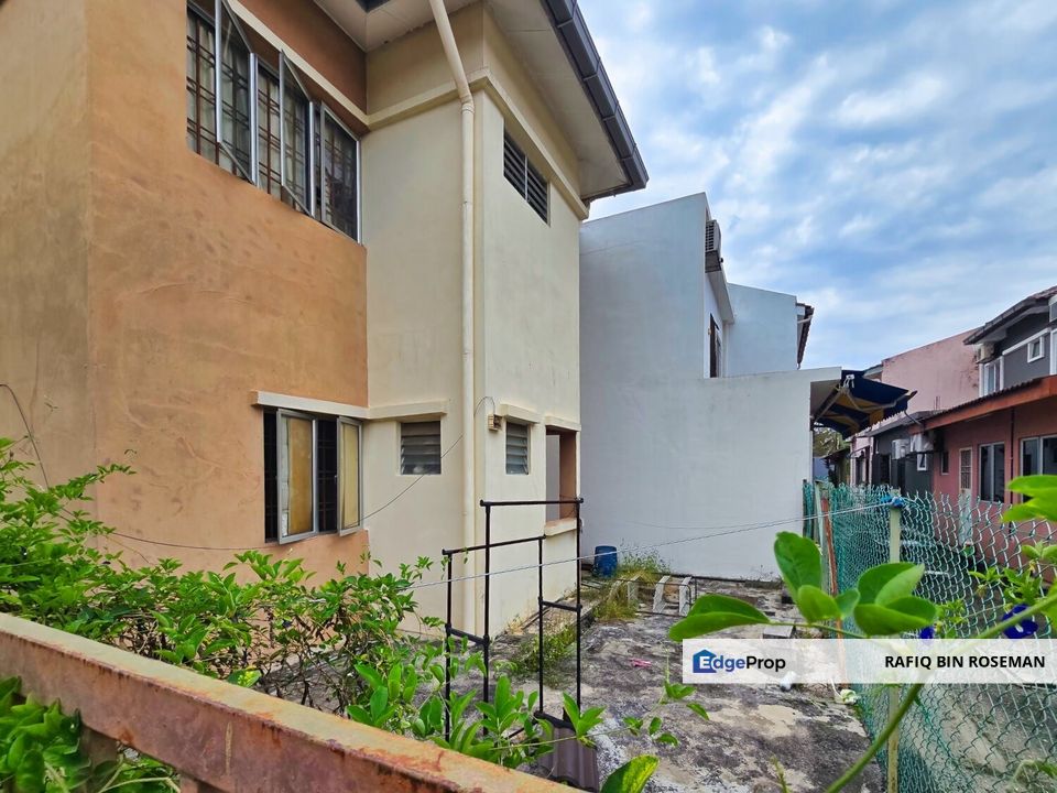 Endlot Double Storey Jalan Selasih Cahaya Alam Shah Alam, Selangor, Shah Alam