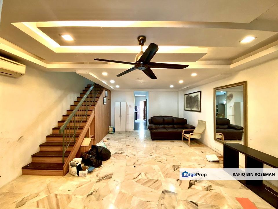 Double Storey Taman Saujana Puchong SP 7, Selangor, Puchong South