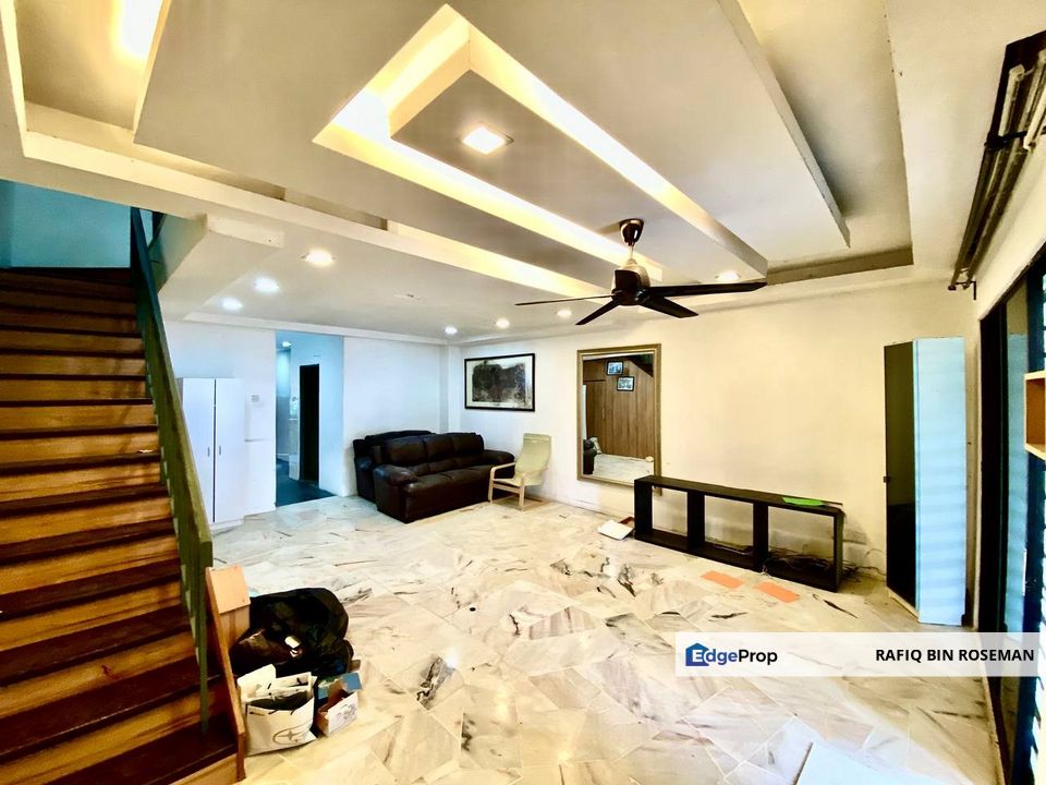 Double Storey Taman Saujana Puchong SP 7, Selangor, Puchong South