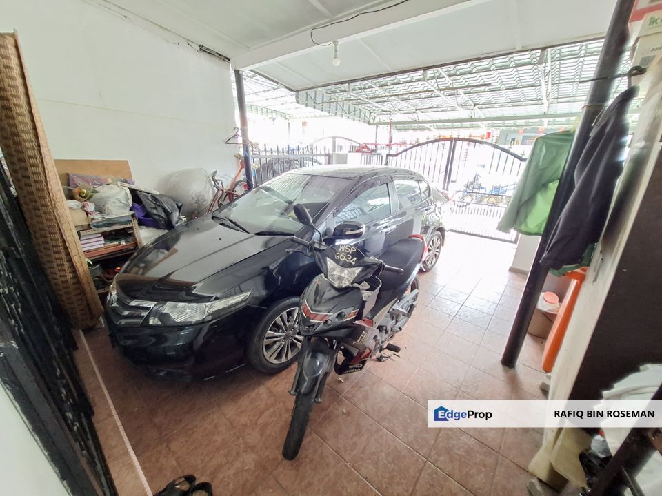 3 Storey Taman Bukit Teratai Ampang, Selangor, Ampang