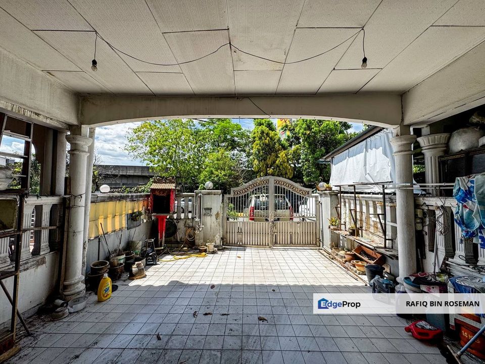 Facing Open Double Storey Taman Indah Perdana Kepong Selangor, Selangor, Kepong