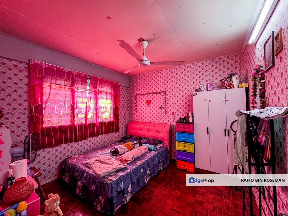 Pangsapuri PKNS Tasik Tambahan Ampang, Selangor, Ampang