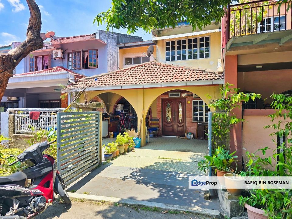 Double Storey Seksyen 11 Shah Alam, Selangor, Shah Alam