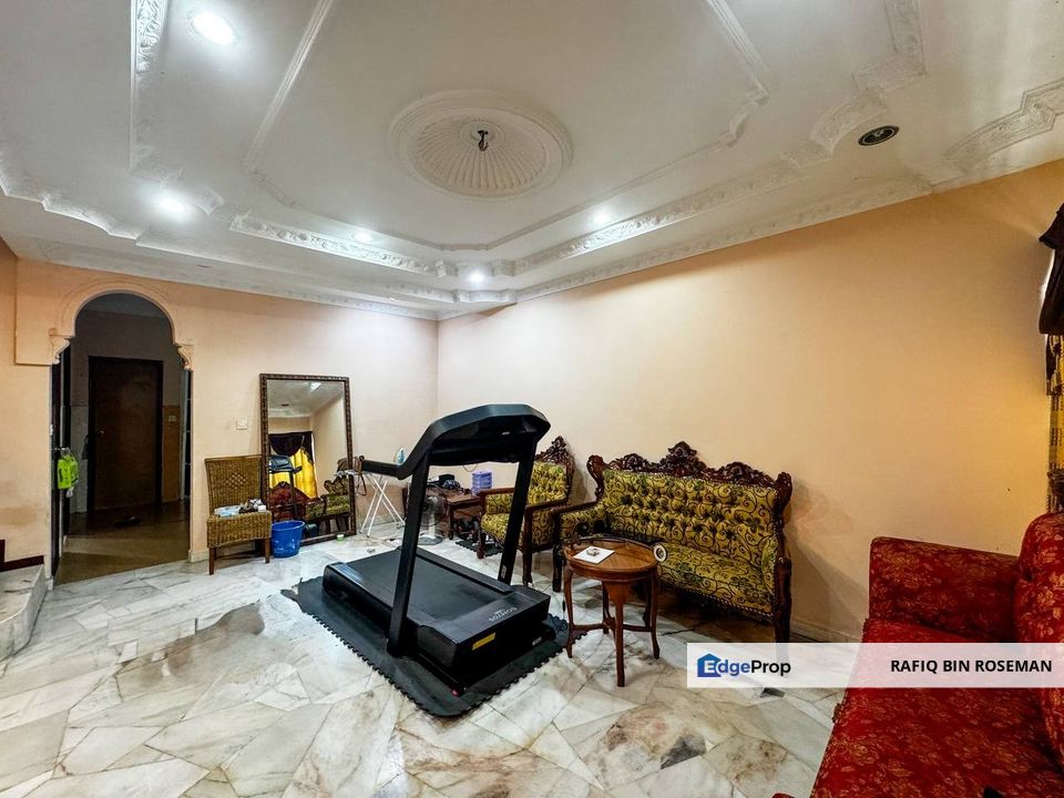 Double Storey Blok 3 Parklane Heights Bandar Tasik Puteri, Selangor, Rawang