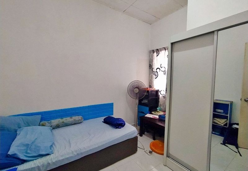 Corner Lot Double Storey Facing Open Subang Bestari Murah Cantik