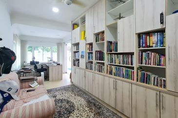 Seksyen 10, Shah Alam