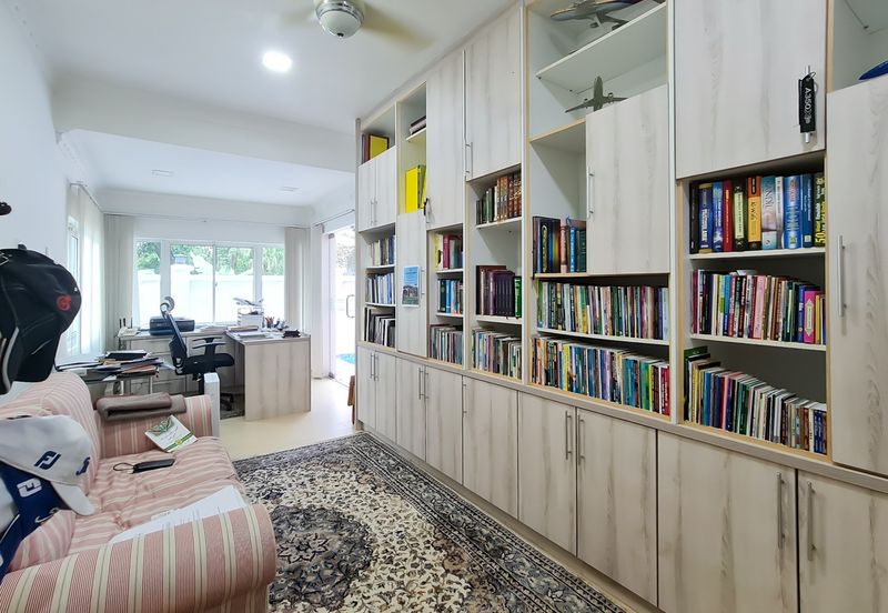 Seksyen 10, Shah Alam