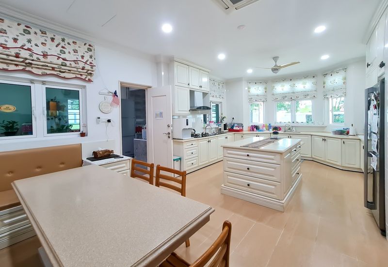 Seksyen 10, Shah Alam