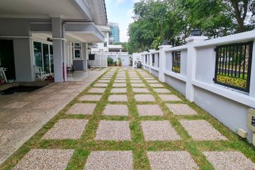 Seksyen 10, Shah Alam