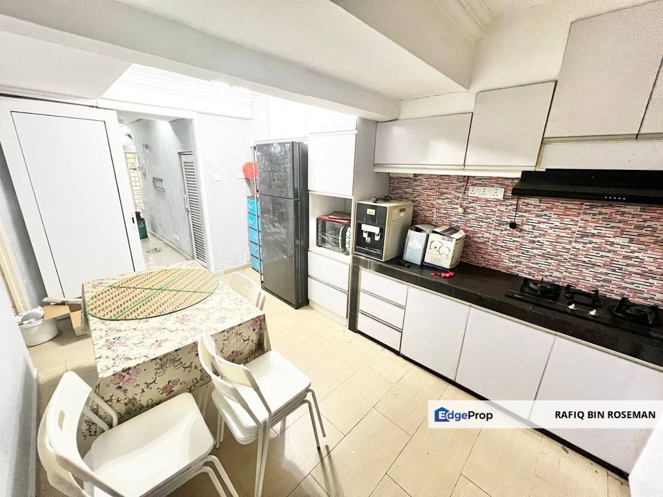 Double Storey Taman Kantan Permai Kajang, Selangor, Kajang