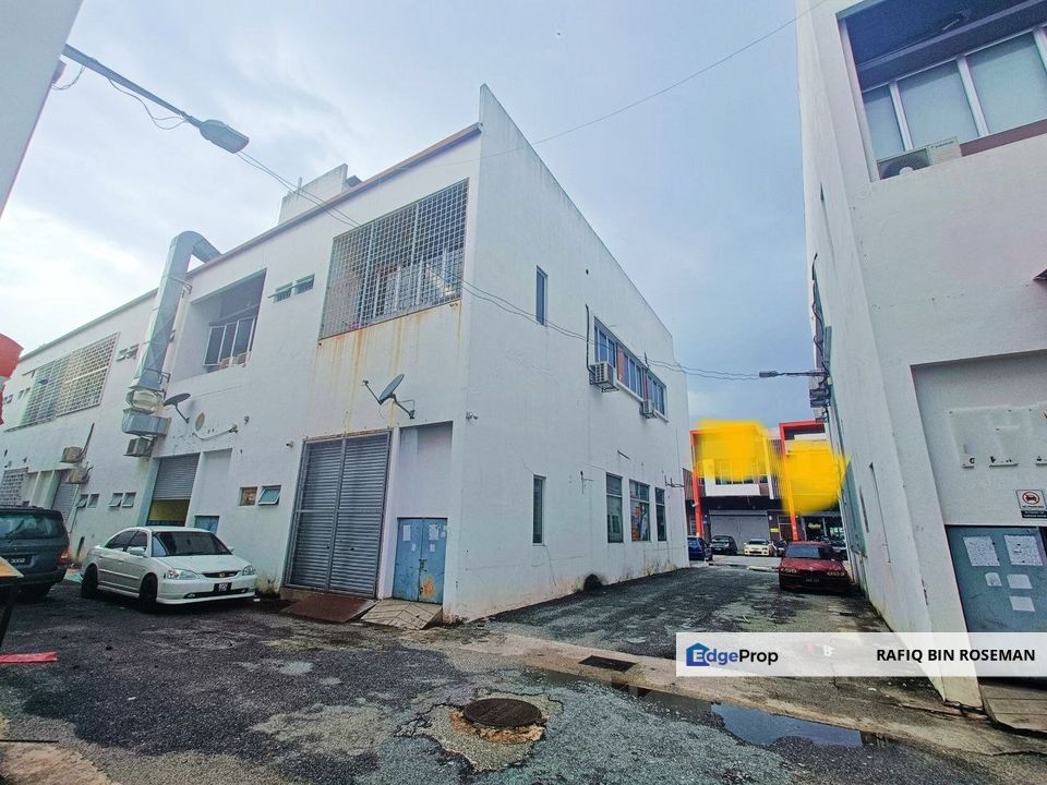 Endlot Double Storey Shoplot Pusat Industri Sri Rampai , Kuala Lumpur, Setapak