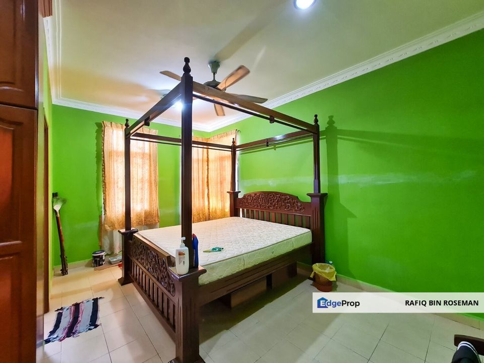 Semi D Double Storey Taman Kajang Impian, Selangor, Kajang