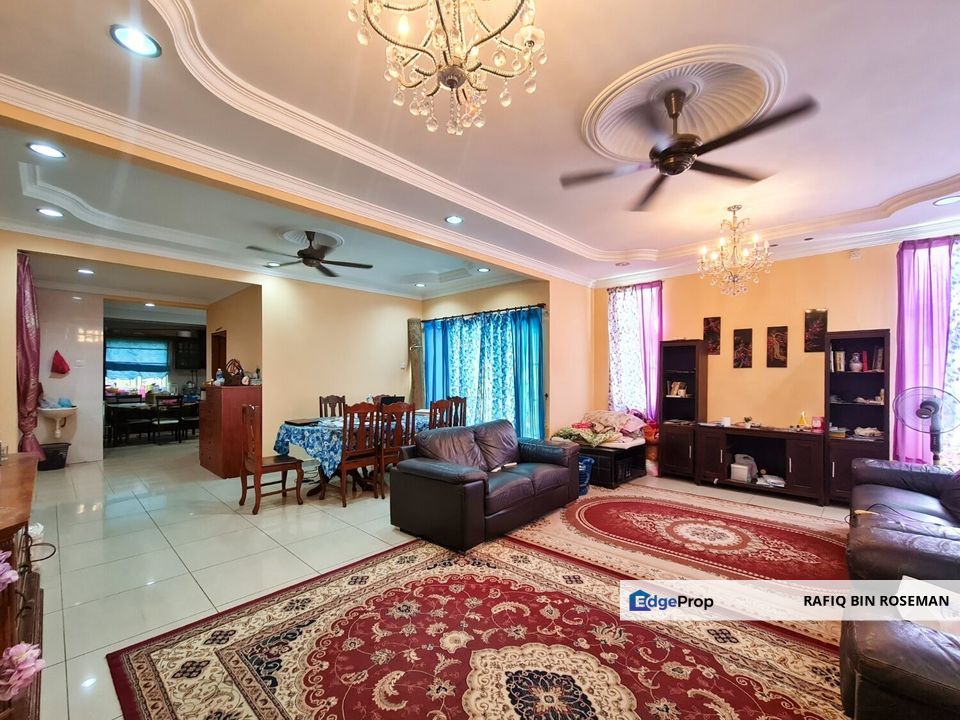 Semi D Double Storey Taman Kajang Impian, Selangor, Kajang