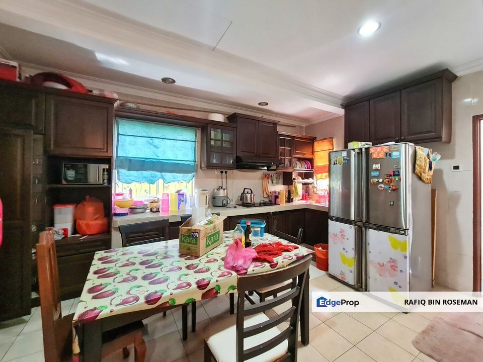 Semi D Double Storey Taman Kajang Impian, Selangor, Kajang