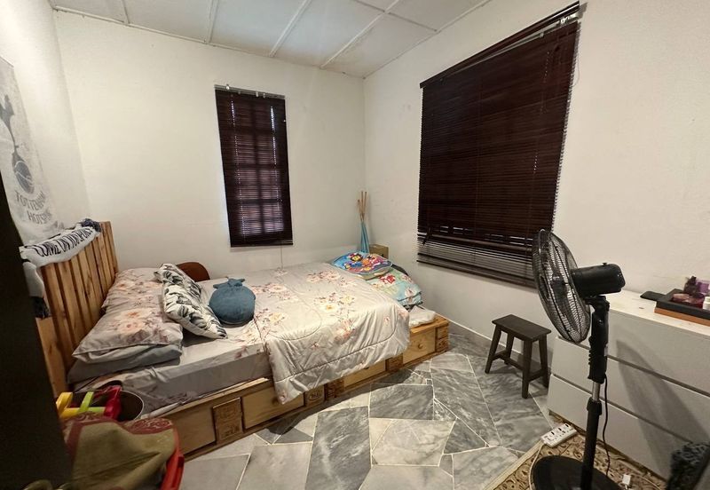 Taman Tasik Semenyih (Lake Residence)