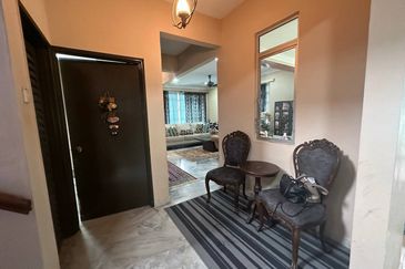 Taman Tasik Semenyih (Lake Residence)